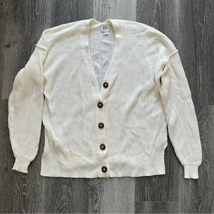 NWOT BDG Cream Knit Cardigan